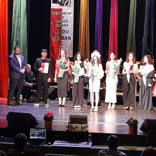 Dominique Simionescu câștigă trofeul Festivalului-concurs de muzică ușoară „Radu Șerban”