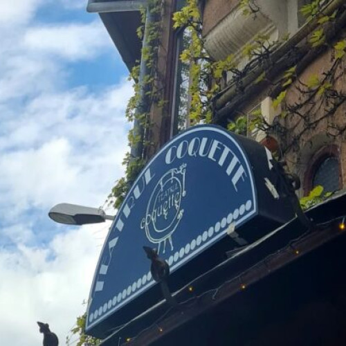 Teatrul Coquette lansează campania socială "Bilet în așteptare"