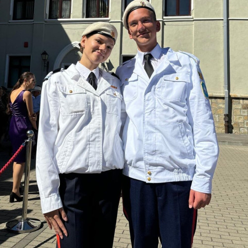 Doi frați din Botoșani aleg cariera militară