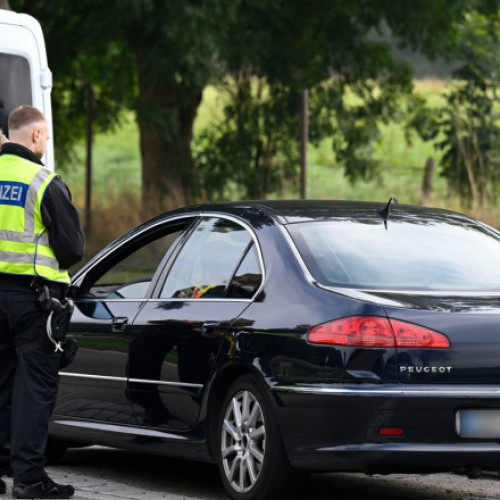 Germania reintroduce controalele la frontierele sale pentru limitarea migrației