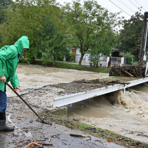Jaful în zonele afectate de inundații: Pedeapsa poate ajunge până la 15 ani de închisoare