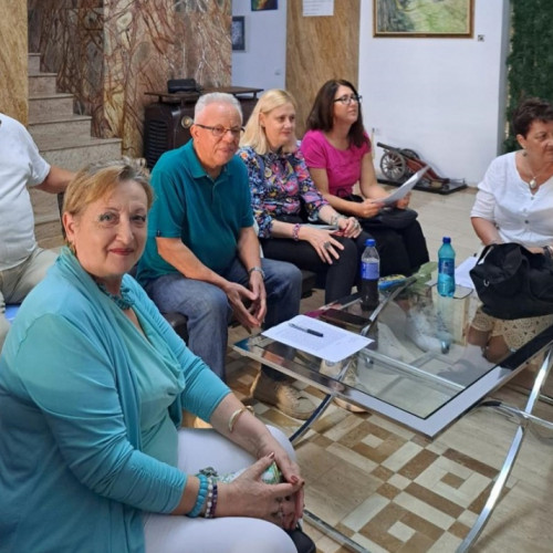 Recenzia cenaclului literar: Stela Iorga și prozele sale scurte