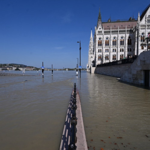 Budapesta se confruntă cu inundații severe, premierul Orban anunță stare de alertă