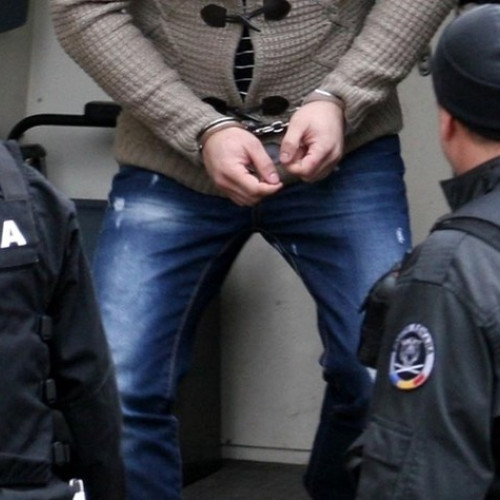 Un bărbat din Târgoviște, condamnat la închisoare pentru distrugere și violarea de domiciliu