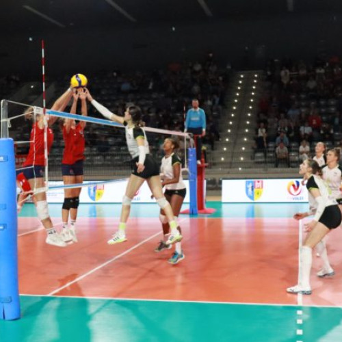 Turneu amical de volei feminin la "Alba Blaj Arena"