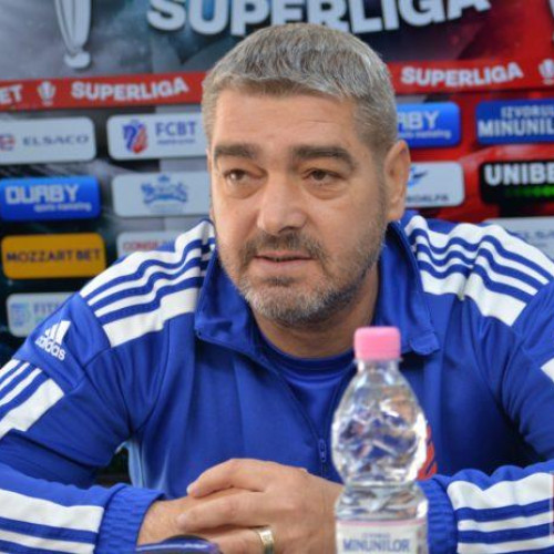 Liviu Ciobotariu îndeamnă suporterii înainte de partida cu Gloria Buzău