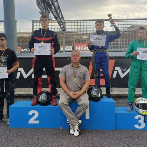 Echipa de karting a Palatului Copiilor din Alba Iulia pe podium la Cupa Nordului