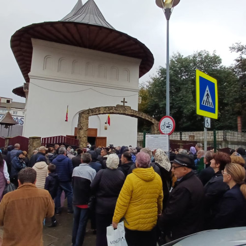 Mitropolia Moldovei și Bucovinei caută înlocuitor pentru postul de preot al părintelui Ioan Alupoaiei