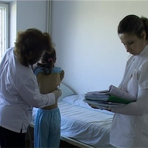 Direcția de Asistență Socială Dorohoi scoate la concurs trei posturi de medici școlari