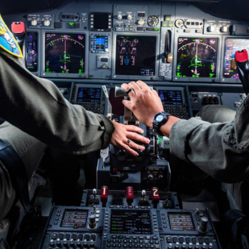 Pentagonul investește 1,2 miliarde de dolari pentru întreținerea aeronavelor P-8A Poseidon