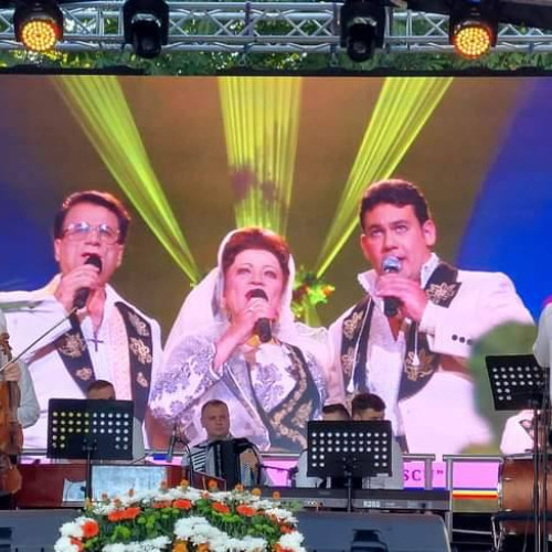 Festivalul-Concurs Ion Dolanescu a adus omagiu folclorului românesc