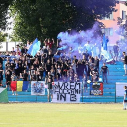 Cinci membri ai galeriei CSM Focșani 2007 cercetați pentru utilizarea materialelor pirotehnice