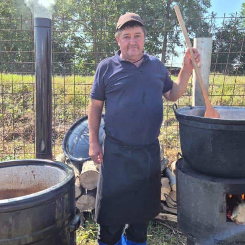 Secretele tocanei de oaie și ale balmosului dezvăluite la Târgul Apulum Agraria