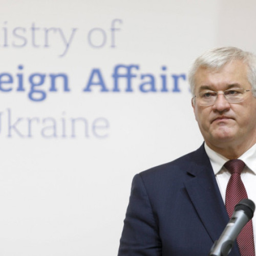 Ministrul ucrainean de Externe avertizează asupra unor atacuri rusești iminente asupra instalațiilor nucleare