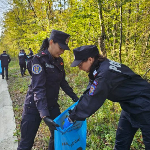 Peste 21.000 de voluntari din județul Botoșani s-au mobilizat pentru ecologizare
