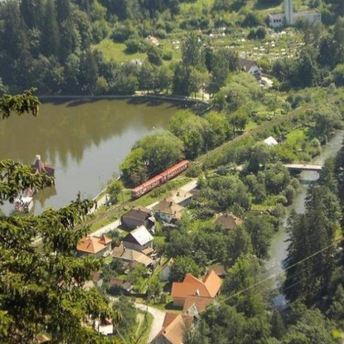 Statiunea Oglinzi: O Destinație de Tratament și Relaxare