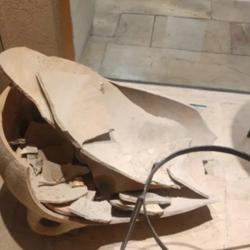 Un vas antic a fost restaurat și expus din nou la muzeul Hecht din Haifa