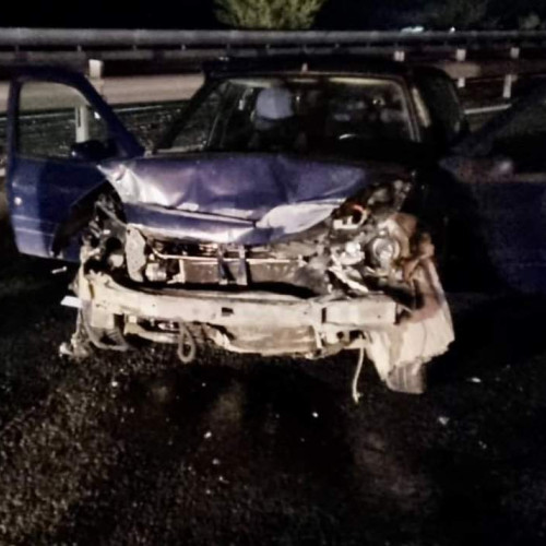 Accident rutier pe Autostrada A1, trei persoane rănite