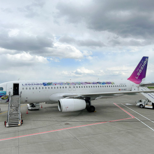 O nouă companie aeriană începe zboruri de pe aeroportul din Salcea