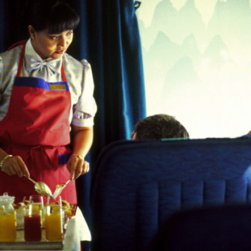 Incident pe un zbor Cathay Pacific între o chinezoaică și un cuplu din Hong Kong