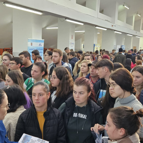 Bursa locurilor de muncă pentru absolvenți la Botoșani, pe 11 octombrie 2024