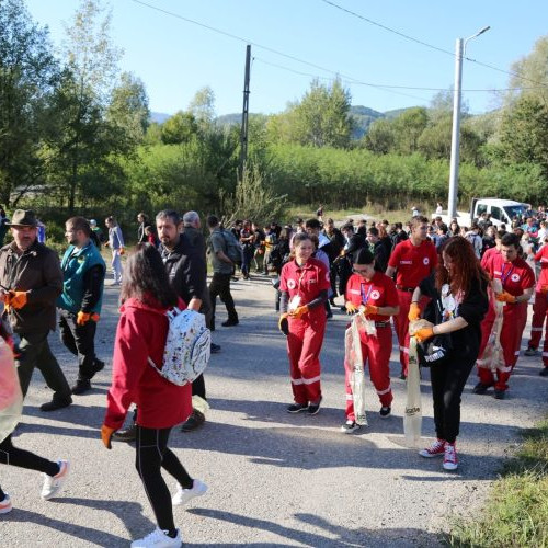 Eveniment de ecologizare în Maramureș, mobilizând peste 17.000 de voluntari