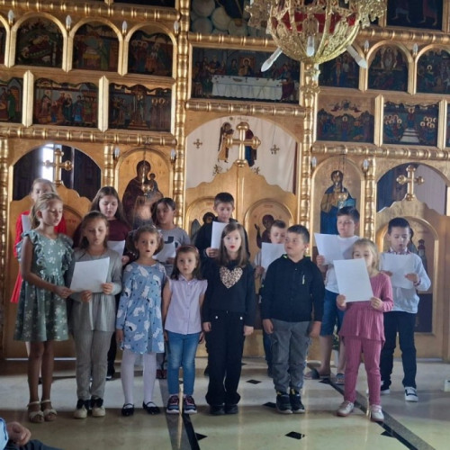 Comemorarea eroilor căzuți pe câmpurile de luptă de la Prunișor