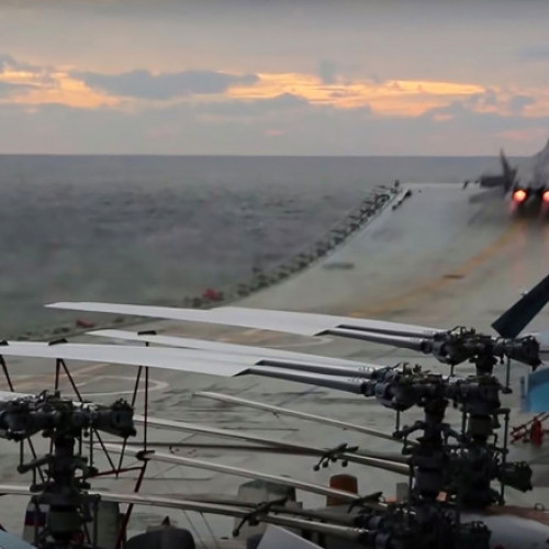 Rusia trimite marinari de pe portavionul Amiral Kuznetsov pe frontul din Ucraina