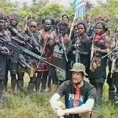 Pilotul neozeelandez Philip Mehrtens, eliberat după 594 de zile de captivitate în Papua de Vest