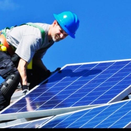 Administratia Fondului pentru Mediu lansează sesiunea de finanțare pentru panouri fotovoltaice