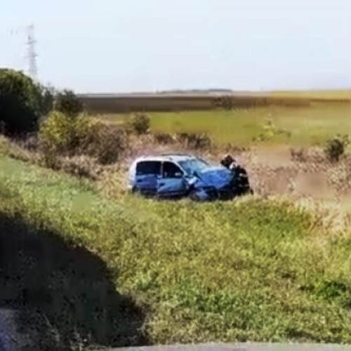Trei persoane rănite într-un accident rutier în Vrancea