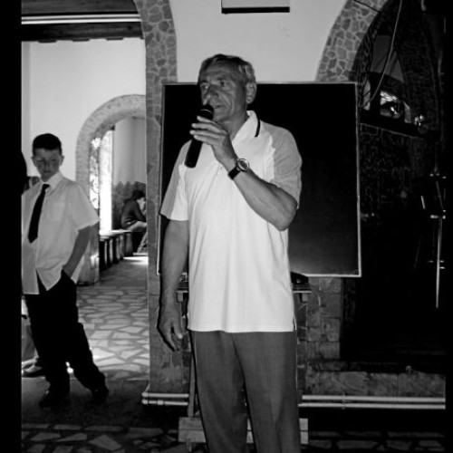 Un profesor iubit din Seini a părăsit această lume