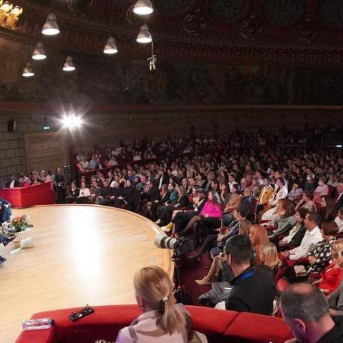 "Fain &amp; Simplu" organizează un maraton dedicat minții și sufletului la Brașov