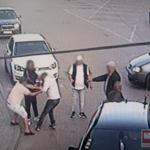 Încăierare în Centrul Vechi din Botoșani, doi bărbați amendați