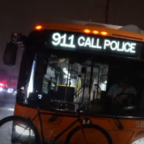 Incidente violente în transportul public din Los Angeles: un ostatic a fost ucis