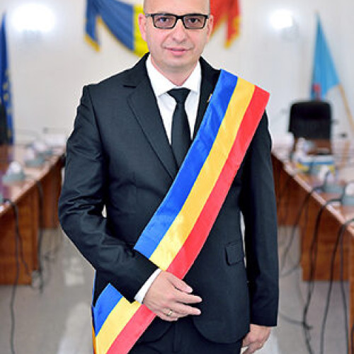 Insule ecologice digitalizate în municipiul Vulcan pentru colectarea separată a deșeurilor