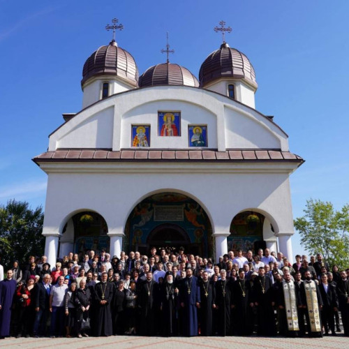 Sfințirea Parohiei "Sf. Voievod Neagoe Basarab" la Târgoviște