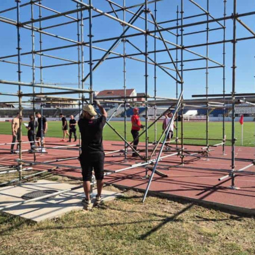 Instalatie de nocturna montata pe Stadionul Cetate din Alba Iulia