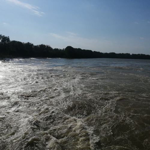 Ministrul Mediului, Mircea Fechet, solicită pregătiri pentru viituri în urma avertizărilor meteo