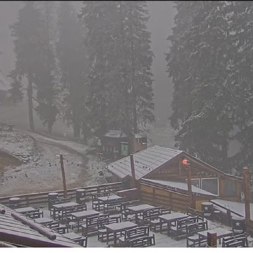 Iarna și-a făcut simțită prezența în Poiana Brașov