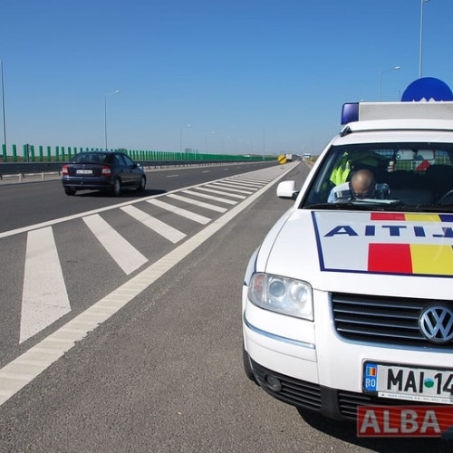 Pompierii din Sibiu intervin la un accident rutier pe A1
