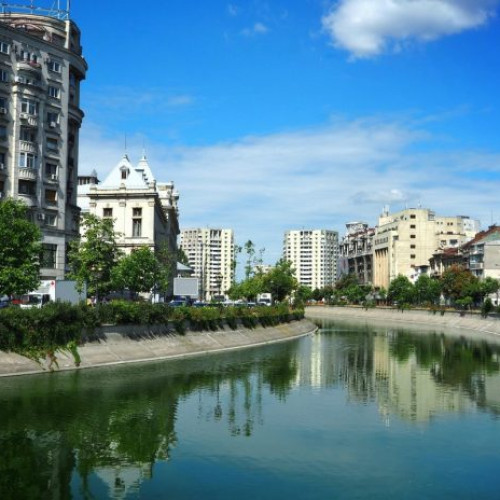 Vreme rece și ploioasă prognozată pentru București