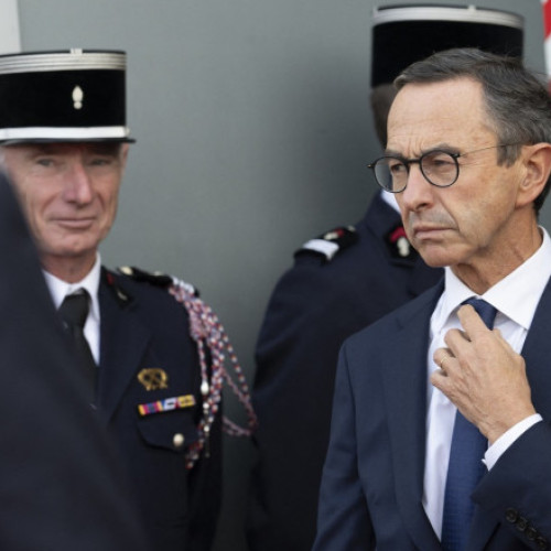 Bruno Retailleau, noul ministru de Interne al Franței, susține un referendum pe tema imigrației