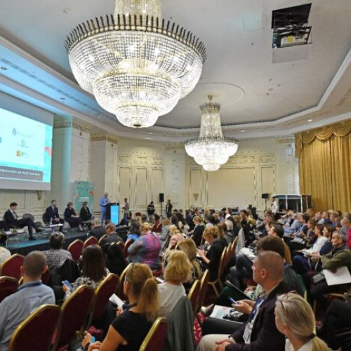 Aproape 150 de reprezentanți ai serviciilor sociale din Europa se întâlnesc la București pentru protecția copilului