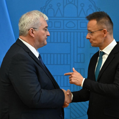 Ministrul ucrainean de externe discută cu omologul său maghiar despre cooperarea bilaterală