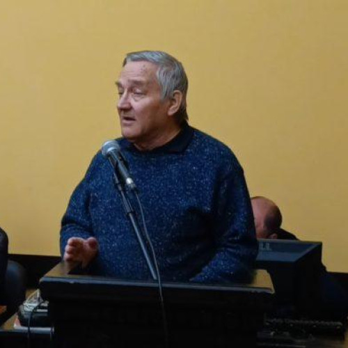 Cofetărie artizanală aprobată în centrul Botoșaniului, în ciuda opoziției asociației de proprietari