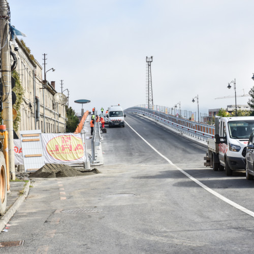Redeschiderea Podului Gării în Sibiu, cu lucrări ce vor continua timp de o lună