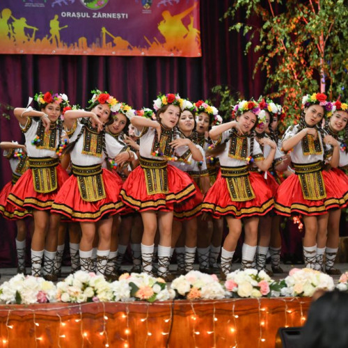 Festivalul Național de Muzică și Dans "Ecoul Pietrei Craiului" debutează mâine