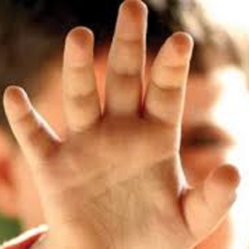 Un copil de trei ani salvat dintr-un mediu familial abuziv în Dorohoi