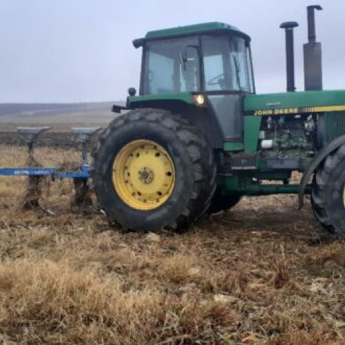 Guvernul aprobă modificarea schemei de ajutor de stat pentru reducerea accizei la motorina utilizată în agricultură